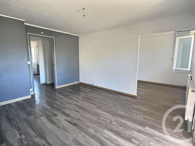 Afficher la photo en grand Appartement T4 à vendre - 4 pièces - 73.0 m2 - FREJUS - 83 - PROVENCE-ALPES-COTE-D-AZUR - Century 21 Sud Habitat