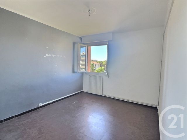Afficher la photo en grand Appartement T4 à vendre - 4 pièces - 73.0 m2 - FREJUS - 83 - PROVENCE-ALPES-COTE-D-AZUR - Century 21 Sud Habitat