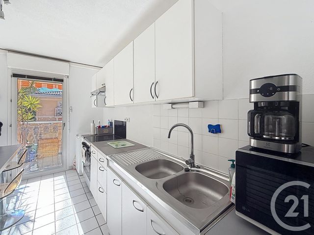 Appartement T4 à vendre - 4 pièces - 76.21 m2 - FREJUS - 83 - PROVENCE-ALPES-COTE-D-AZUR - Century 21 Sud Habitat