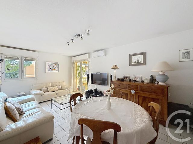 Appartement T4 à vendre - 4 pièces - 76.21 m2 - FREJUS - 83 - PROVENCE-ALPES-COTE-D-AZUR - Century 21 Sud Habitat