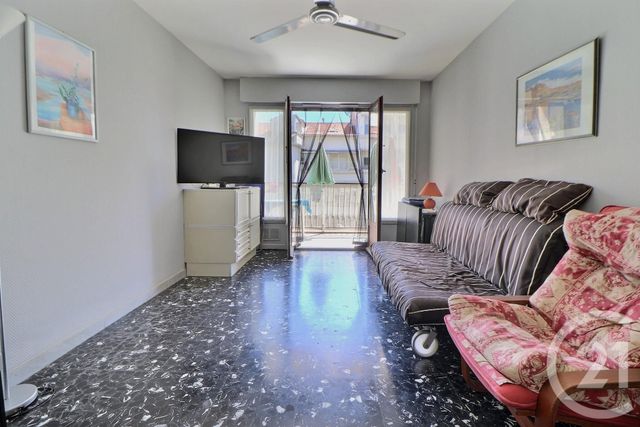 Appartement T2 à vendre - 2 pièces - 49.76 m2 - FREJUS - 83 - PROVENCE-ALPES-COTE-D-AZUR - Century 21 Sud Habitat