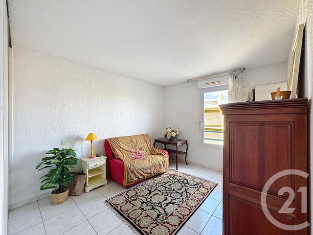 Appartement T3 à vendre - 3 pièces - 81.45 m2 - FREJUS - 83 - PROVENCE-ALPES-COTE-D-AZUR - Century 21 Sud Habitat