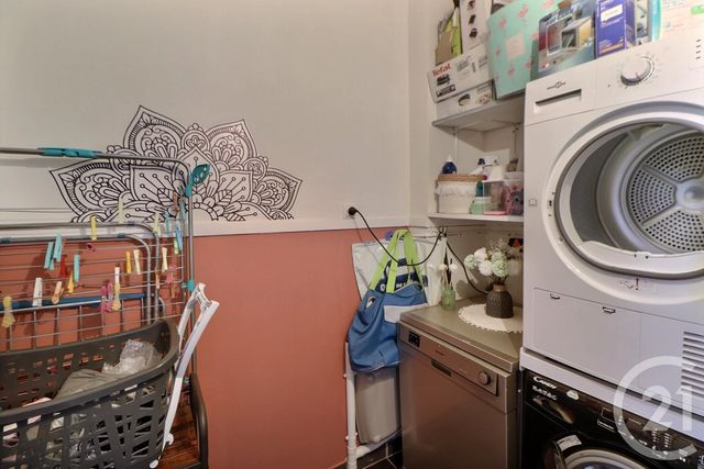 Appartement T4 à vendre - 4 pièces - 76.0 m2 - FREJUS - 83 - PROVENCE-ALPES-COTE-D-AZUR - Century 21 Sud Habitat