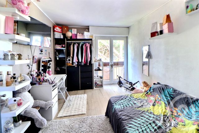 Appartement T4 à vendre - 4 pièces - 76.0 m2 - FREJUS - 83 - PROVENCE-ALPES-COTE-D-AZUR - Century 21 Sud Habitat