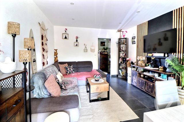 Appartement T4 à vendre - 4 pièces - 76.0 m2 - FREJUS - 83 - PROVENCE-ALPES-COTE-D-AZUR - Century 21 Sud Habitat