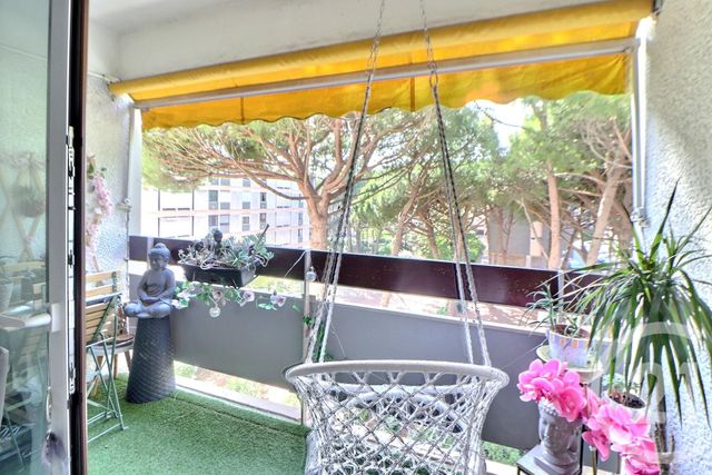 Appartement T4 à vendre - 4 pièces - 76.0 m2 - FREJUS - 83 - PROVENCE-ALPES-COTE-D-AZUR - Century 21 Sud Habitat
