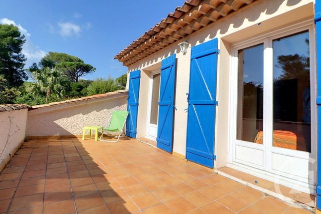 Afficher la photo en grand maison à vendre - 6 pièces - 156.1 m2 - ST RAPHAEL - 83 - PROVENCE-ALPES-COTE-D-AZUR - Century 21 Sud Habitat