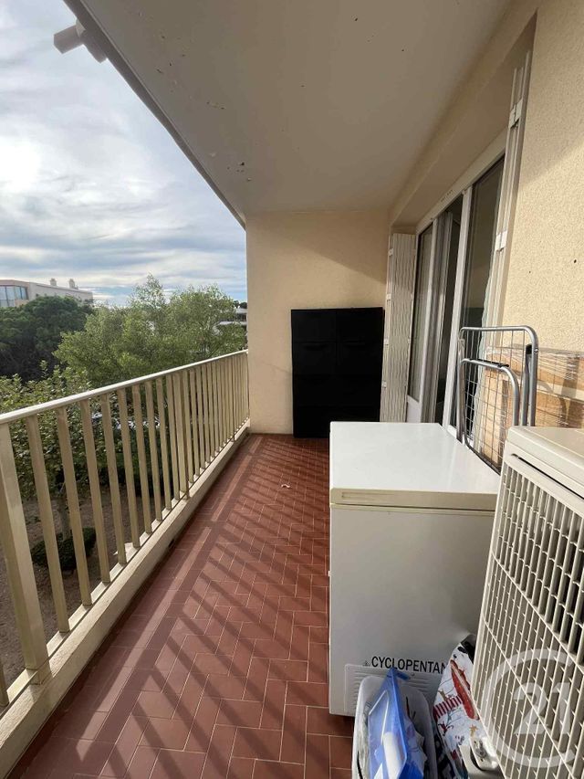 Appartement T4 à vendre - 4 pièces - 91.0 m2 - ST RAPHAEL - 83 - PROVENCE-ALPES-COTE-D-AZUR - Century 21 Sud Habitat