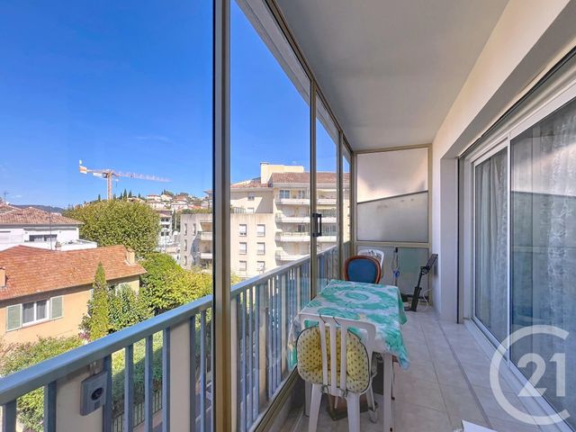 Appartement T3 à vendre - 3 pièces - 64.91 m2 - ST RAPHAEL - 83 - PROVENCE-ALPES-COTE-D-AZUR - Century 21 Sud Habitat