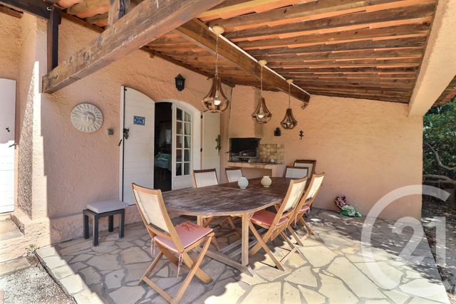 maison à vendre - 7 pièces - 150.0 m2 - FREJUS - 83 - PROVENCE-ALPES-COTE-D-AZUR - Century 21 Sud Habitat