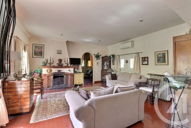 maison à vendre - 7 pièces - 150.0 m2 - FREJUS - 83 - PROVENCE-ALPES-COTE-D-AZUR - Century 21 Sud Habitat