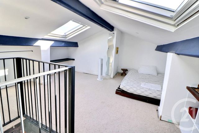 Appartement F3 bis à vendre - 3 pièces - 84.41 m2 - ST RAPHAEL - 83 - PROVENCE-ALPES-COTE-D-AZUR - Century 21 Sud Habitat