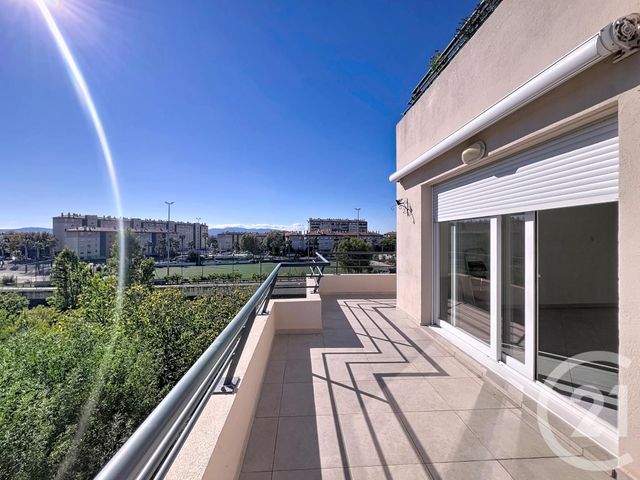 Appartement F3 à vendre - 3 pièces - 76.4 m2 - FREJUS - 83 - PROVENCE-ALPES-COTE-D-AZUR - Century 21 Sud Habitat