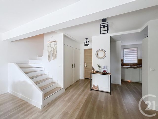 maison à vendre - 4 pièces - 82.77 m2 - FREJUS - 83 - PROVENCE-ALPES-COTE-D-AZUR - Century 21 Sud Habitat