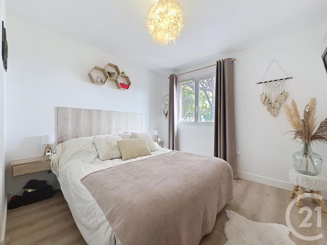 maison à vendre - 4 pièces - 82.77 m2 - FREJUS - 83 - PROVENCE-ALPES-COTE-D-AZUR - Century 21 Sud Habitat