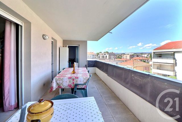 Appartement F3 à vendre - 3 pièces - 67.0 m2 - FREJUS - 83 - PROVENCE-ALPES-COTE-D-AZUR - Century 21 Sud Habitat