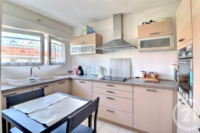 Appartement F3 à vendre - 3 pièces - 67.0 m2 - FREJUS - 83 - PROVENCE-ALPES-COTE-D-AZUR - Century 21 Sud Habitat