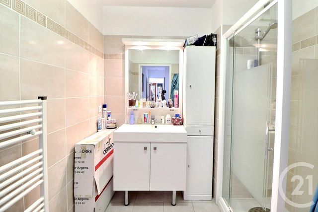 Appartement F3 à vendre - 3 pièces - 67.0 m2 - FREJUS - 83 - PROVENCE-ALPES-COTE-D-AZUR - Century 21 Sud Habitat