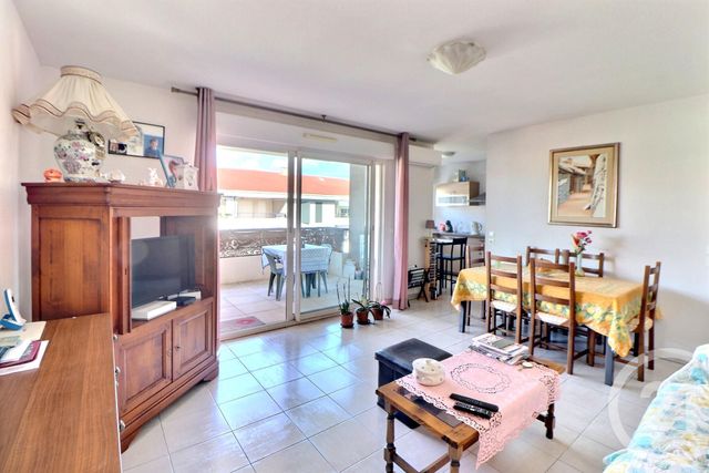 Appartement F3 à vendre - 3 pièces - 67.0 m2 - FREJUS - 83 - PROVENCE-ALPES-COTE-D-AZUR - Century 21 Sud Habitat