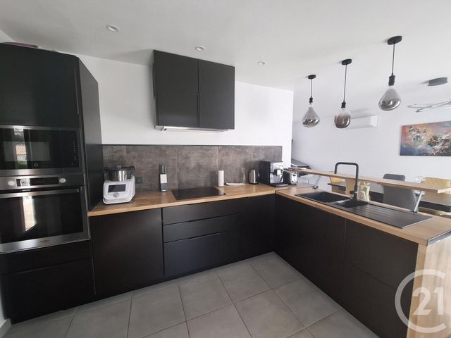 maison à vendre - 4 pièces - 107.0 m2 - ROQUEBRUNE SUR ARGENS - 83 - PROVENCE-ALPES-COTE-D-AZUR - Century 21 Sud Habitat