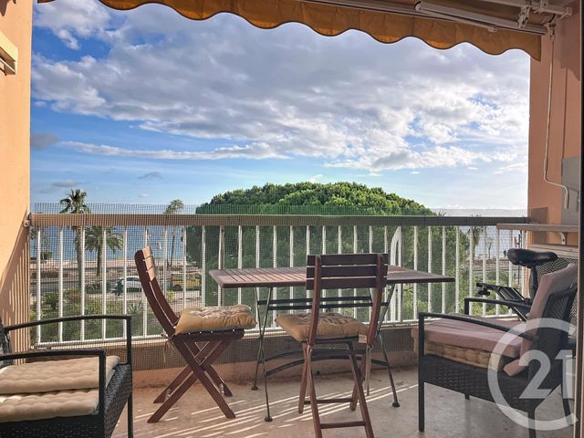 Appartement F2 à vendre - 2 pièces - 35.0 m2 - FREJUS - 83 - PROVENCE-ALPES-COTE-D-AZUR - Century 21 Sud Habitat