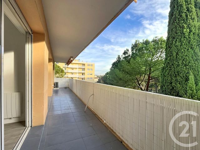 Appartement F3 à vendre - 3 pièces - 67.26 m2 - FREJUS - 83 - PROVENCE-ALPES-COTE-D-AZUR - Century 21 Sud Habitat