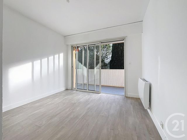 Appartement F3 à vendre - 3 pièces - 67.26 m2 - FREJUS - 83 - PROVENCE-ALPES-COTE-D-AZUR - Century 21 Sud Habitat