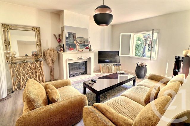 maison à vendre - 6 pièces - 154.0 m2 - ST PAUL EN FORET - 83 - PROVENCE-ALPES-COTE-D-AZUR - Century 21 Sud Habitat