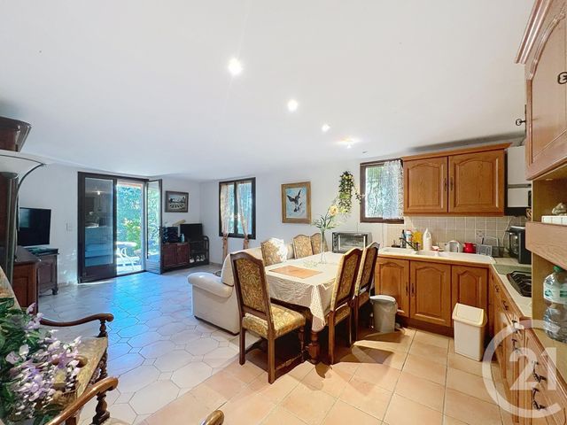 maison à vendre - 8 pièces - 209.49 m2 - FREJUS - 83 - PROVENCE-ALPES-COTE-D-AZUR - Century 21 Sud Habitat