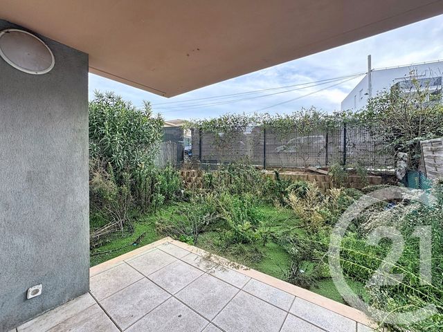 Appartement T2 à vendre - 2 pièces - 44.0 m2 - FREJUS - 83 - PROVENCE-ALPES-COTE-D-AZUR - Century 21 Sud Habitat