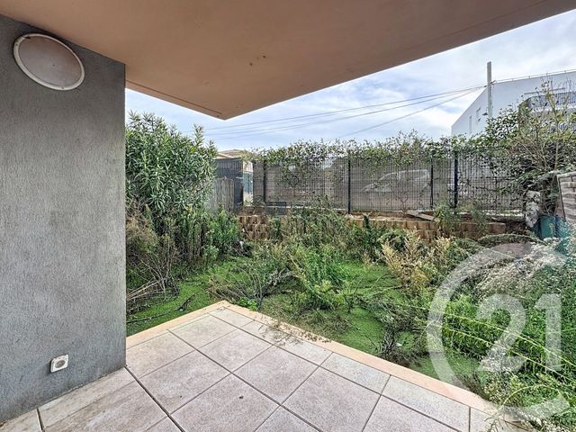 Appartement T2 à vendre - 2 pièces - 44.0 m2 - FREJUS - 83 - PROVENCE-ALPES-COTE-D-AZUR - Century 21 Sud Habitat