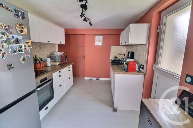 Appartement T3 à vendre - 3 pièces - 75.0 m2 - PUGET SUR ARGENS - 83 - PROVENCE-ALPES-COTE-D-AZUR - Century 21 Sud Habitat