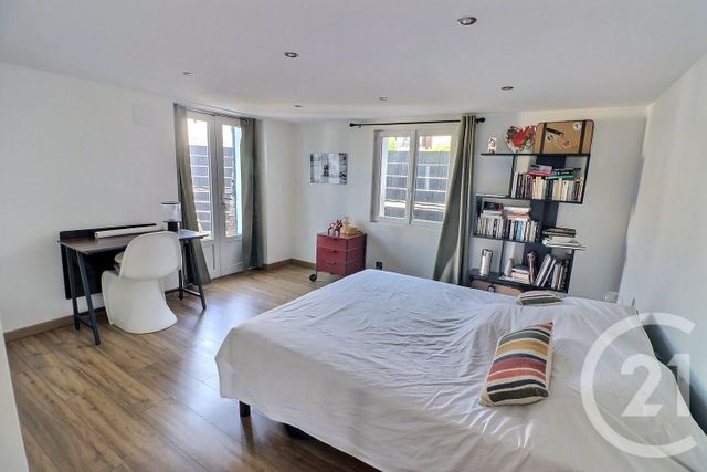 Appartement T3 à vendre - 3 pièces - 75.0 m2 - PUGET SUR ARGENS - 83 - PROVENCE-ALPES-COTE-D-AZUR - Century 21 Sud Habitat