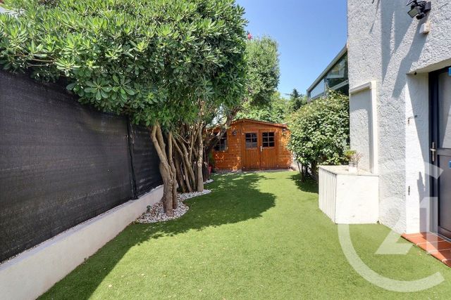 Appartement T3 à vendre - 3 pièces - 75.0 m2 - PUGET SUR ARGENS - 83 - PROVENCE-ALPES-COTE-D-AZUR - Century 21 Sud Habitat