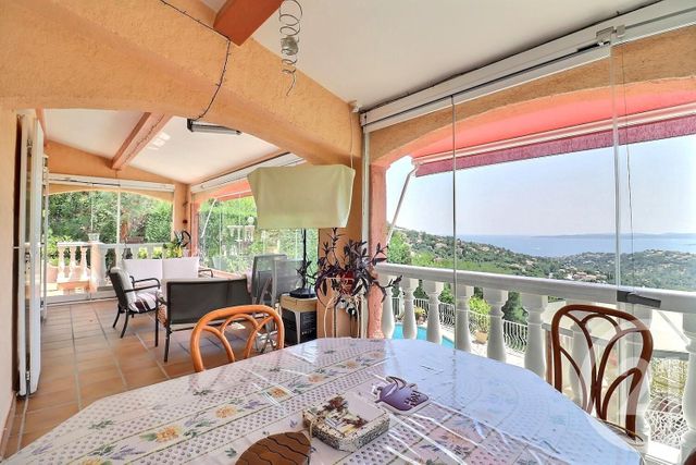 maison à vendre - 7 pièces - 180.0 m2 - ROQUEBRUNE SUR ARGENS - 83 - PROVENCE-ALPES-COTE-D-AZUR - Century 21 Sud Habitat