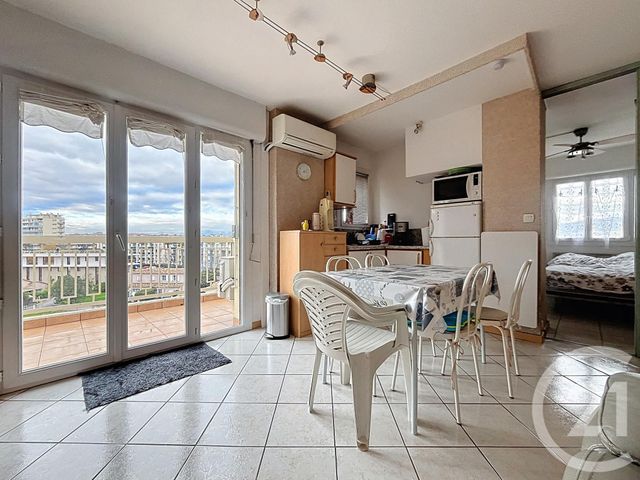 Appartement F2 à vendre - 2 pièces - 28.63 m2 - FREJUS - 83 - PROVENCE-ALPES-COTE-D-AZUR - Century 21 Sud Habitat