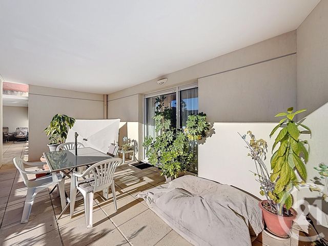 Appartement T3 à vendre - 3 pièces - 82.53 m2 - ST RAPHAEL - 83 - PROVENCE-ALPES-COTE-D-AZUR - Century 21 Sud Habitat