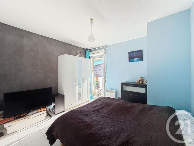 Appartement T3 à vendre - 3 pièces - 82.53 m2 - ST RAPHAEL - 83 - PROVENCE-ALPES-COTE-D-AZUR - Century 21 Sud Habitat