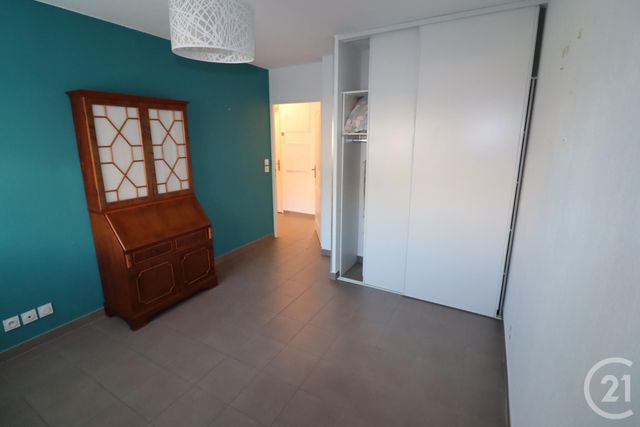 Appartement F3 à vendre - 3 pièces - 65.54 m2 - FREJUS - 83 - PROVENCE-ALPES-COTE-D-AZUR - Century 21 Sud Habitat