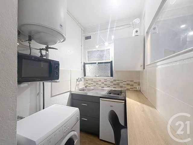 Appartement Studio à vendre - 1 pièce - 22.12 m2 - FREJUS - 83 - PROVENCE-ALPES-COTE-D-AZUR - Century 21 Sud Habitat