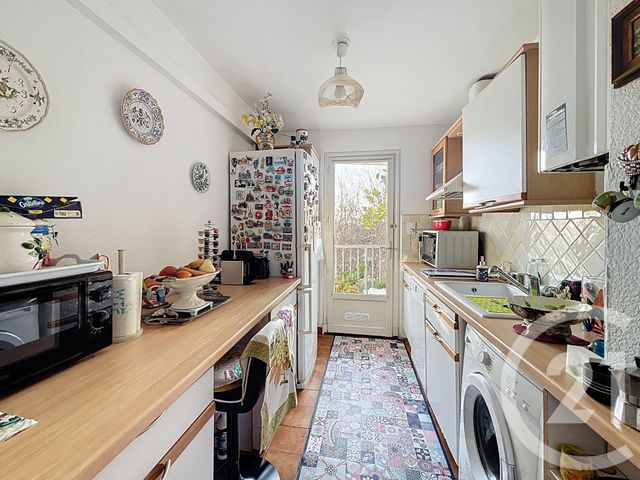 Appartement T3 à vendre - 3 pièces - 67.23 m2 - FREJUS - 83 - PROVENCE-ALPES-COTE-D-AZUR - Century 21 Sud Habitat