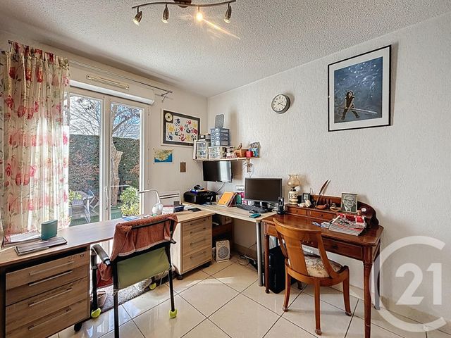 Appartement F4 à vendre - 4 pièces - 87.29 m2 - FREJUS - 83 - PROVENCE-ALPES-COTE-D-AZUR - Century 21 Sud Habitat