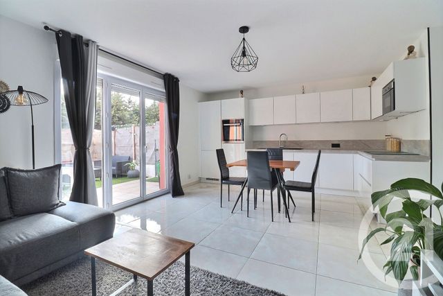 Appartement à vendre - 3 pièces - 61.89 m2 - FREJUS - 83 - PROVENCE-ALPES-COTE-D-AZUR - Century 21 Sud Habitat