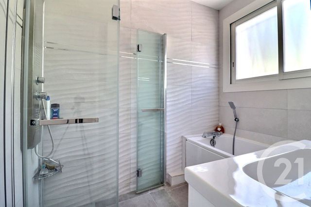 maison à vendre - 7 pièces - 197.82 m2 - ST AYGULF - 83 - PROVENCE-ALPES-COTE-D-AZUR - Century 21 Sud Habitat