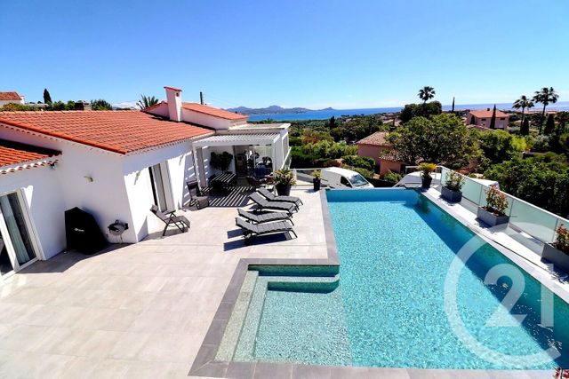 maison à vendre - 7 pièces - 197.82 m2 - ST AYGULF - 83 - PROVENCE-ALPES-COTE-D-AZUR - Century 21 Sud Habitat