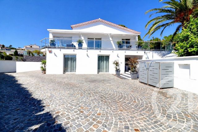 maison à vendre - 7 pièces - 197.82 m2 - ST AYGULF - 83 - PROVENCE-ALPES-COTE-D-AZUR - Century 21 Sud Habitat