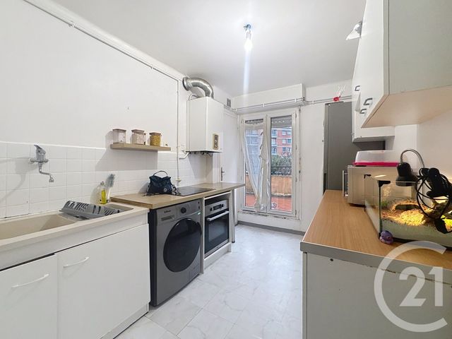 Appartement T4 à vendre - 4 pièces - 72.96 m2 - FREJUS - 83 - PROVENCE-ALPES-COTE-D-AZUR - Century 21 Sud Habitat