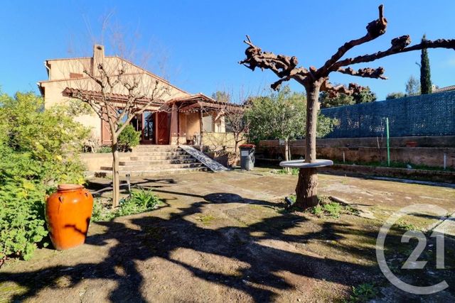 maison à vendre - 7 pièces - 180.0 m2 - ST RAPHAEL - 83 - PROVENCE-ALPES-COTE-D-AZUR - Century 21 Sud Habitat