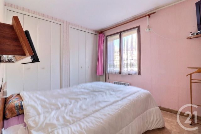 maison à vendre - 7 pièces - 180.0 m2 - ST RAPHAEL - 83 - PROVENCE-ALPES-COTE-D-AZUR - Century 21 Sud Habitat