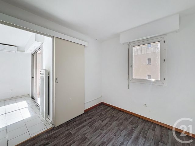 Appartement à vendre - 2 pièces - 30.05 m2 - FREJUS - 83 - PROVENCE-ALPES-COTE-D-AZUR - Century 21 Sud Habitat